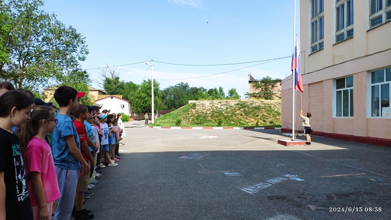 Одиннадцатый день в пришкольном лагере «Дружба».